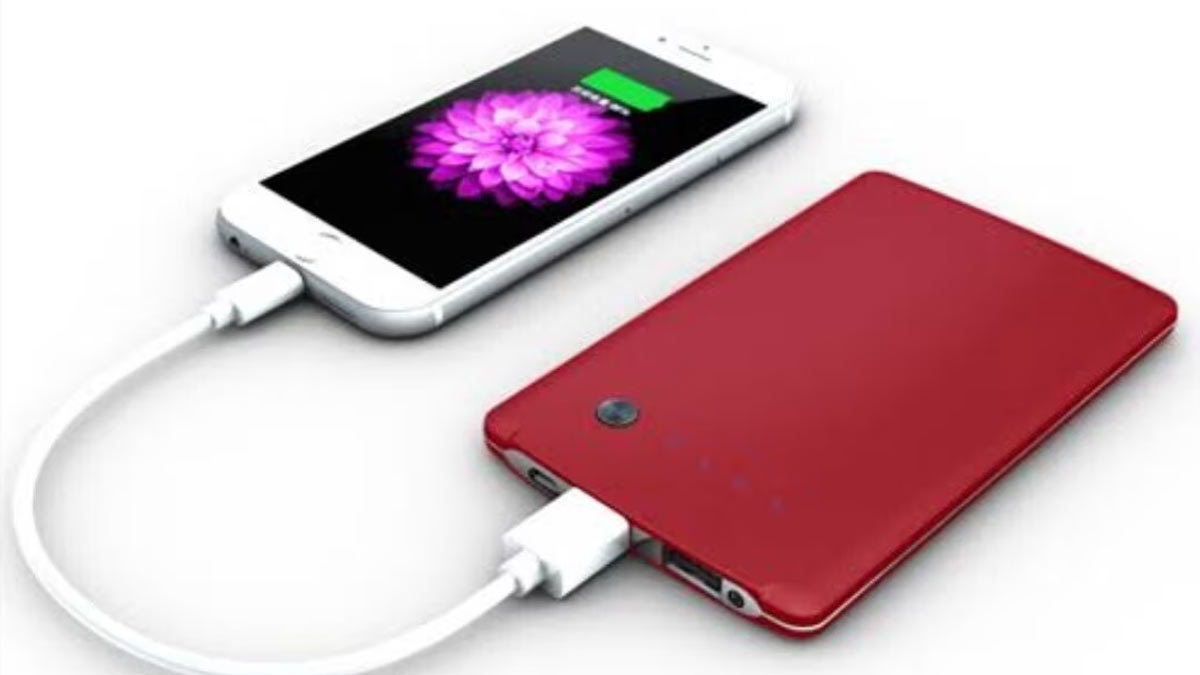 DGCA issues strict guidelines banning the use of power bank mid-air