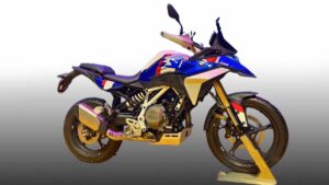 অ্যাডভেঞ্চার হবে রোমাঞ্চে ভরা! বাজারে এল BMW F 450 GS, দাম কত?