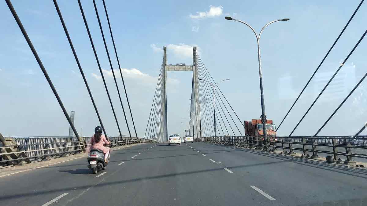 Vidyasagar Setu remain close